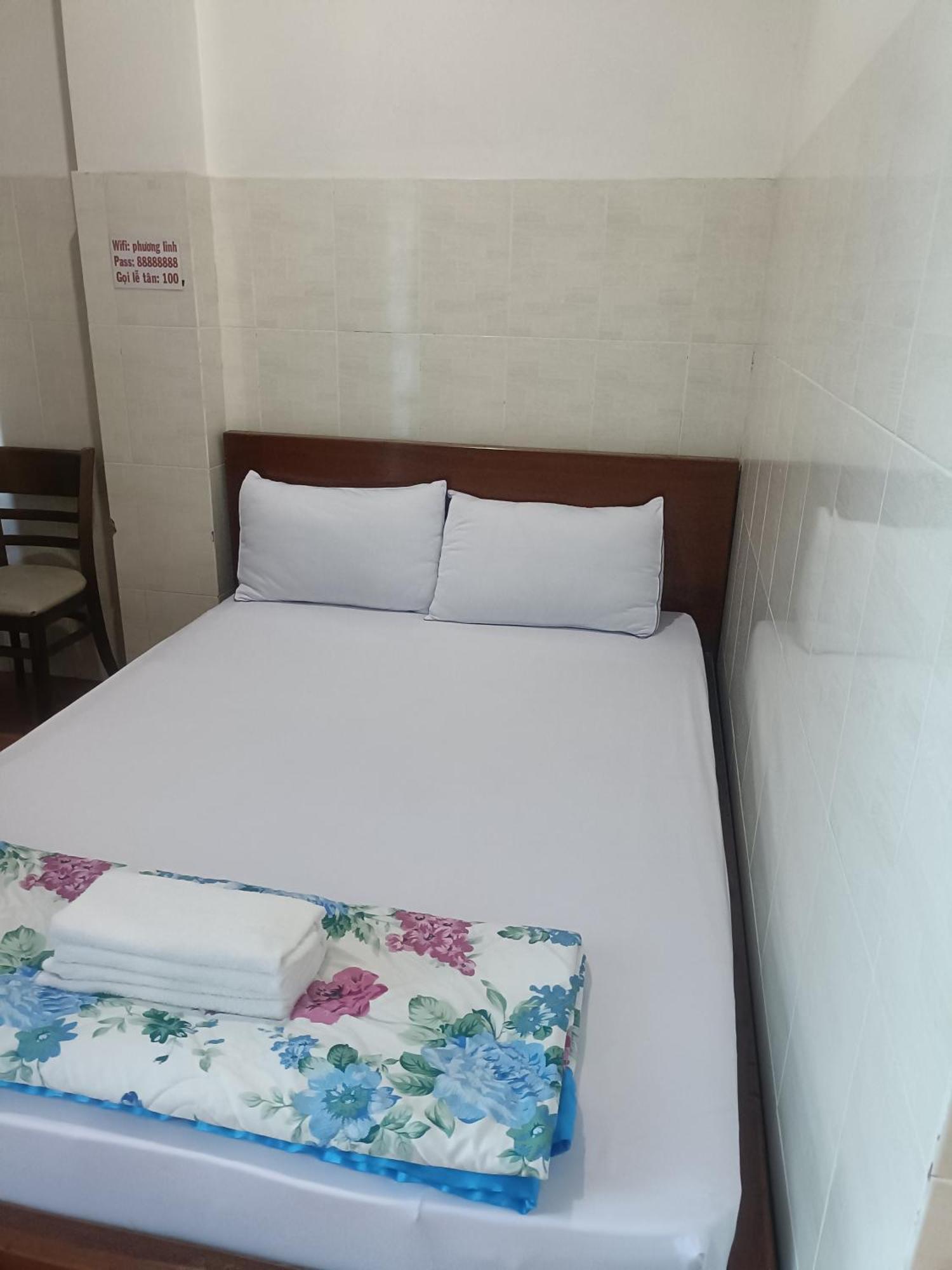 Hotel Phuong Linh Хошимин Экстерьер фото