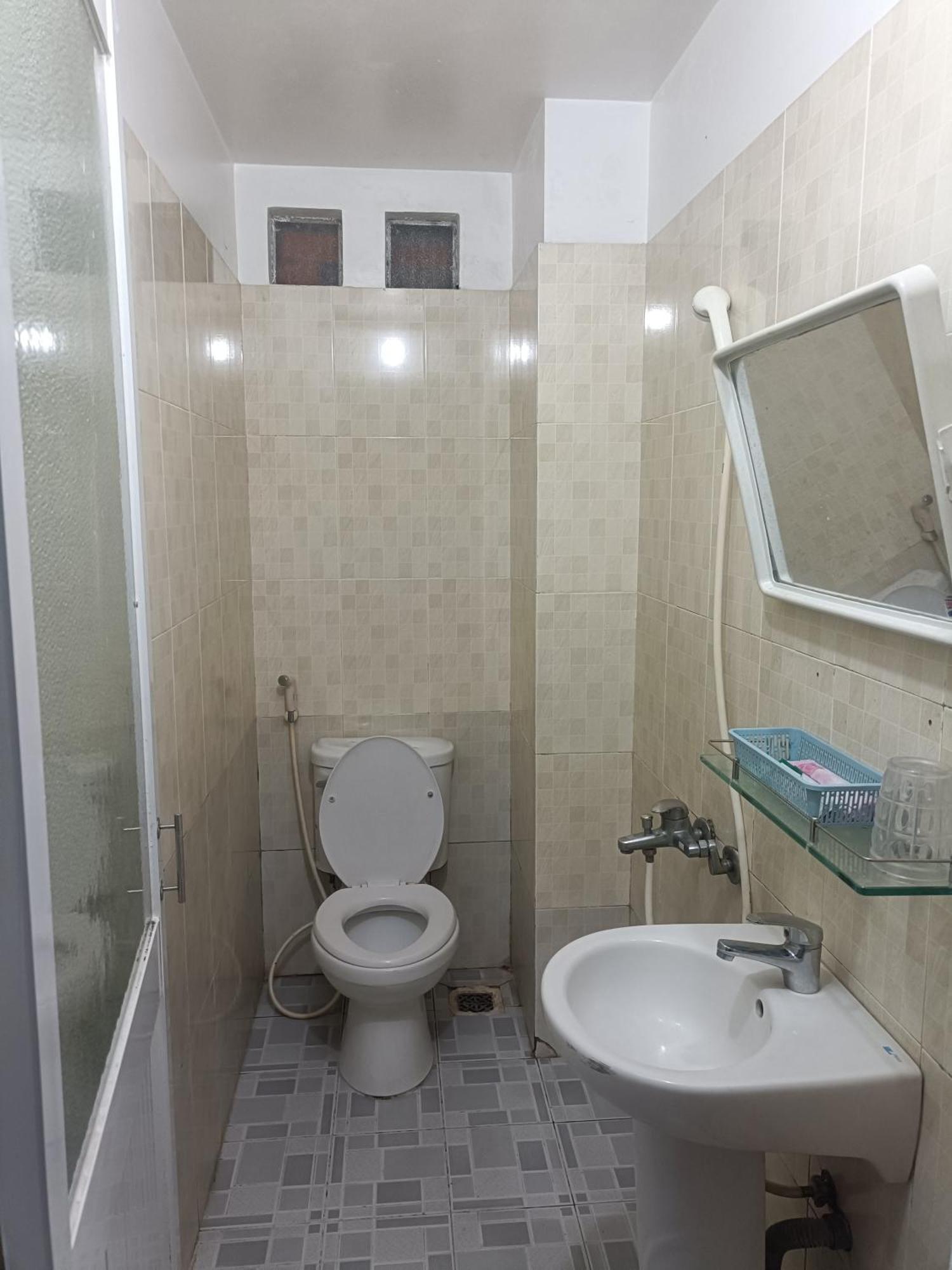 Hotel Phuong Linh Хошимин Экстерьер фото